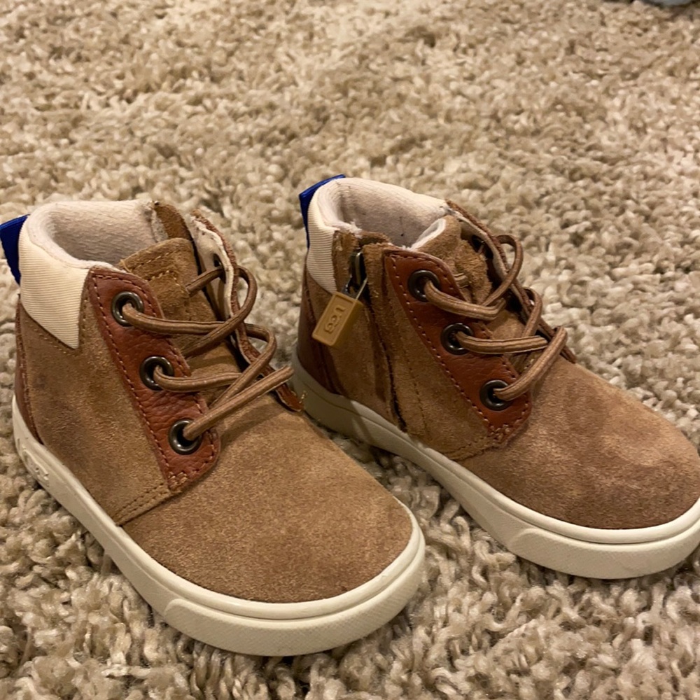Used Ugg High top Tan, Cream and Blue Shoes Sz 6 C